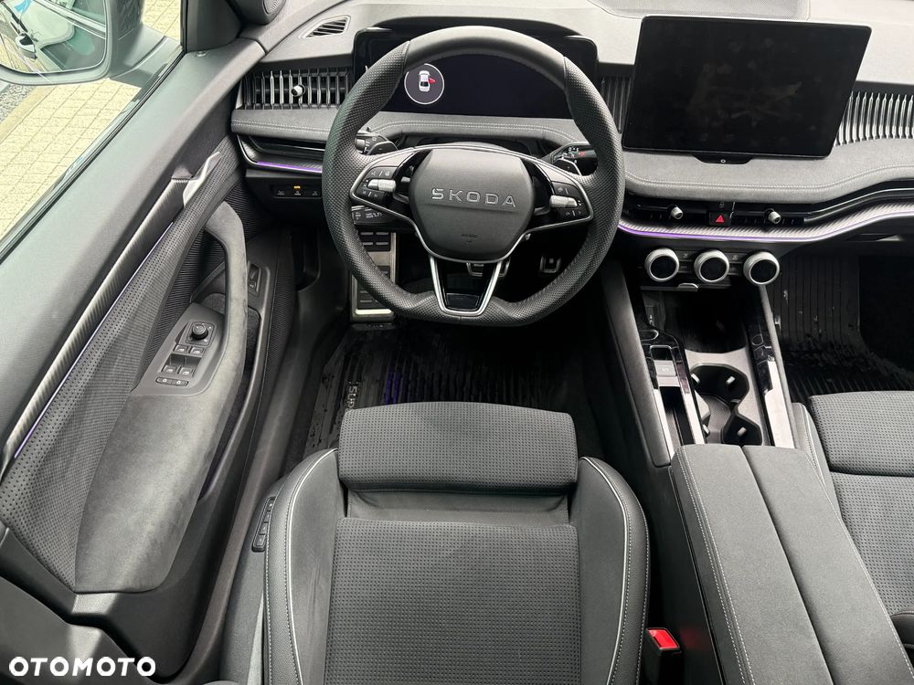 Skoda Superb 2.0 TSI Sportline DSG - 34
