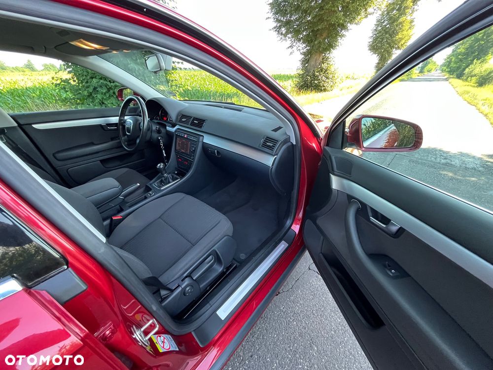 Audi A4 Limousine 2 - 12