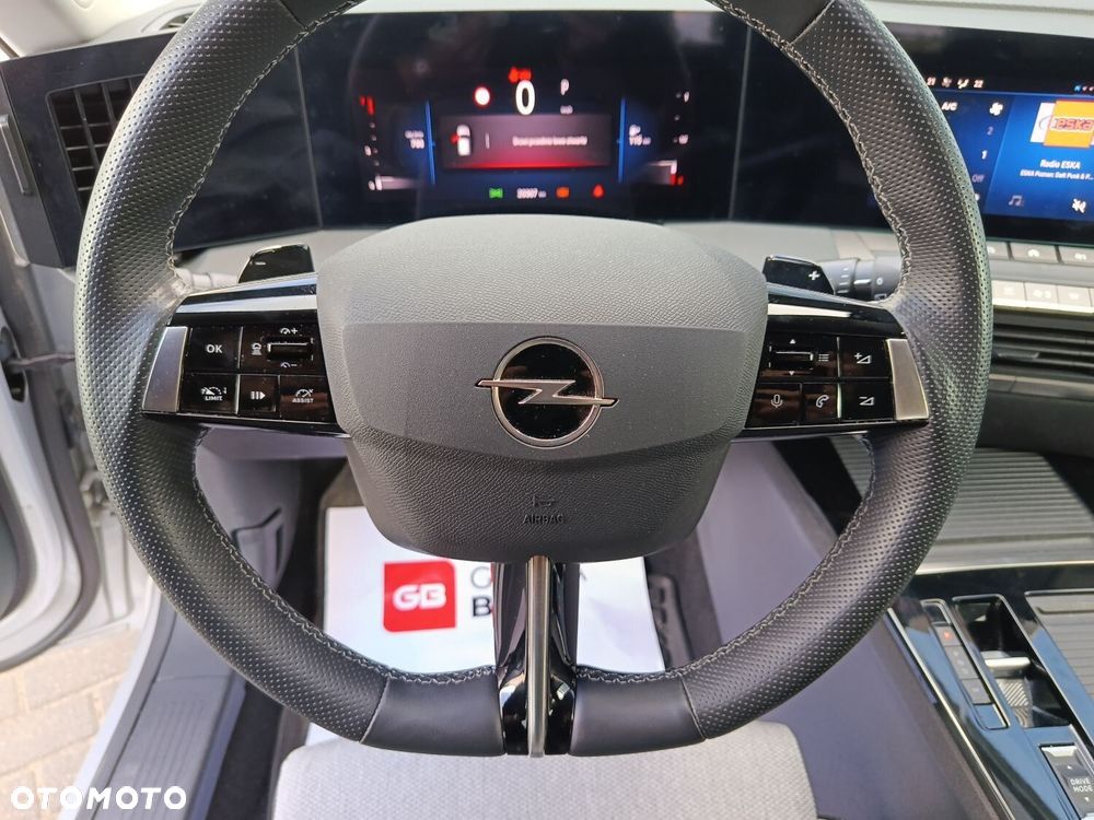 Opel Astra 1.2 T Elegance S&S - 32