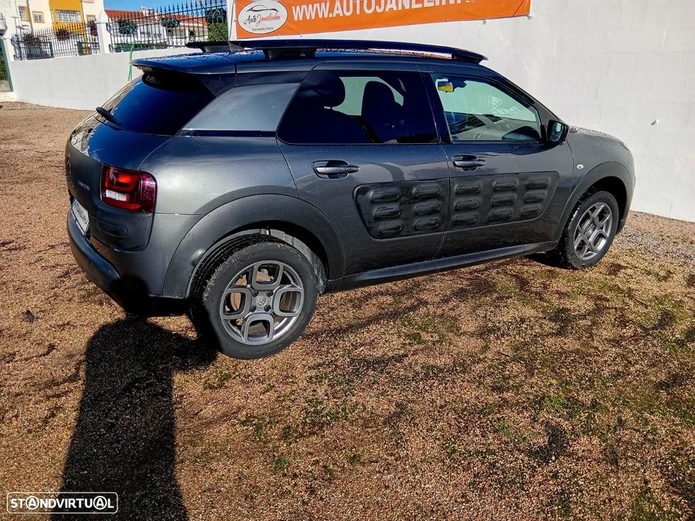 Citroën C4 Cactus PureTech 82 Shine - 7