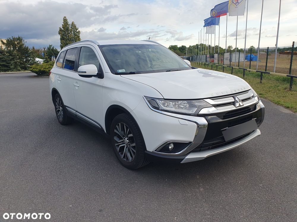 Mitsubishi Outlander 2.2 DID Intense + 4WD - 1