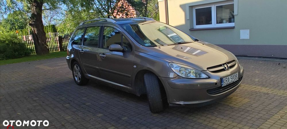 Peugeot 307 - 1