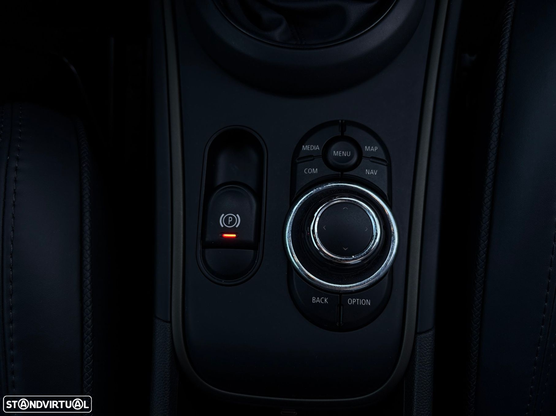 MINI Countryman Cooper SE ALL4 JCW Auto - 32