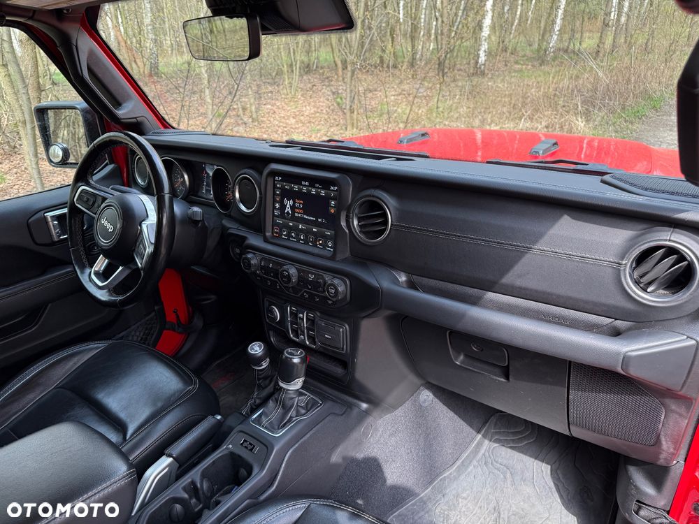 Jeep Wrangler Unlimited 3.6 Automatik Sahara - 16