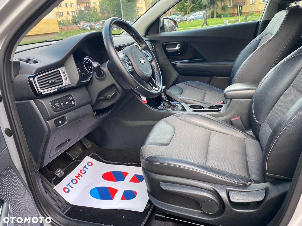 Kia Niro 1.6 GDI 2WD Edition 7 - 13