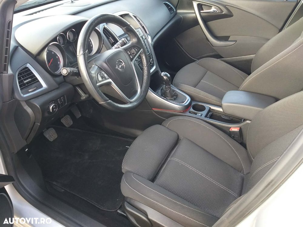 Opel Astra 1.6 CDTI Active - 11