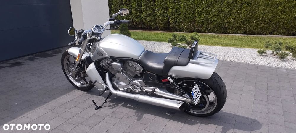 Harley-Davidson V-Rod Muscle - 10