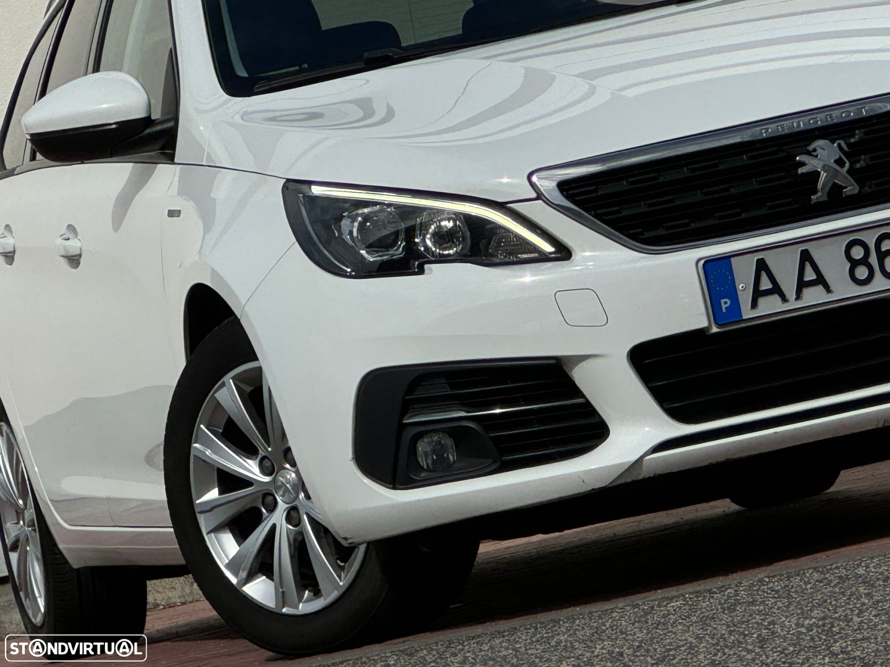 Peugeot 308 SW 1.6 BlueHDi Style J17 - 31