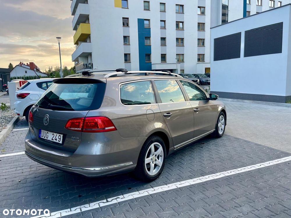 Volkswagen Passat Variant 2.0 TDI BlueMotion Technology Highline - 6