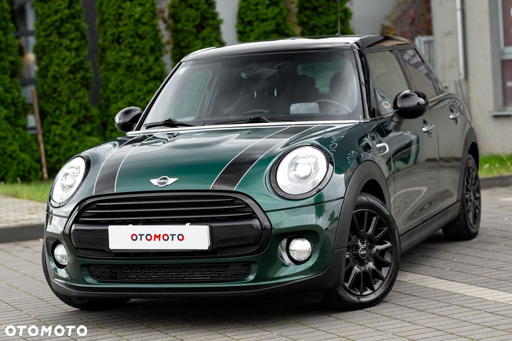 MINI Cooper Standard - 4