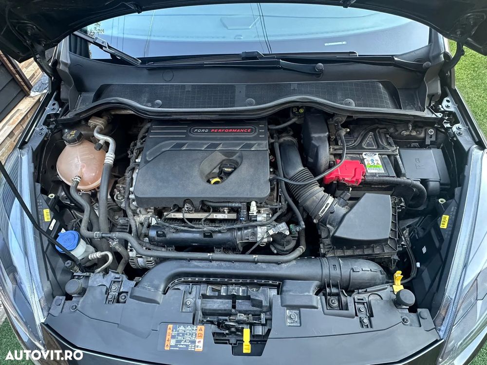 Ford Fiesta 1.5 EcoBoost ST - 19