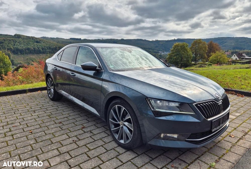 Skoda Superb 2.0 TDI 4X4 DSG Laurin & Klement - 3