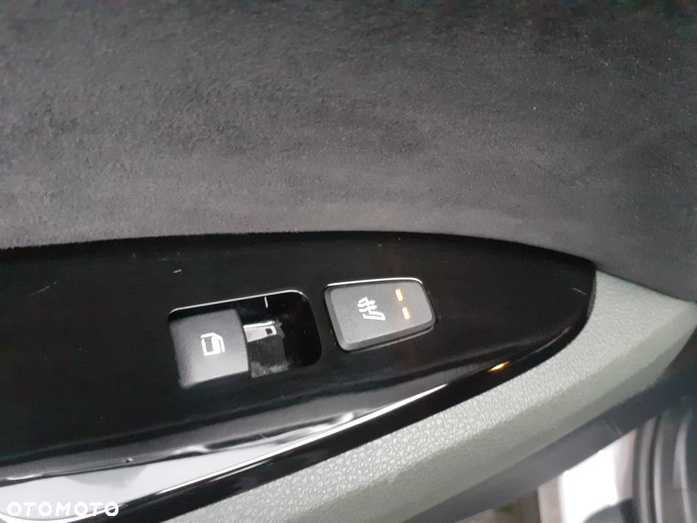 Kia Sportage 1.6 T-GDI PHEV Anniversary 4WD - 28