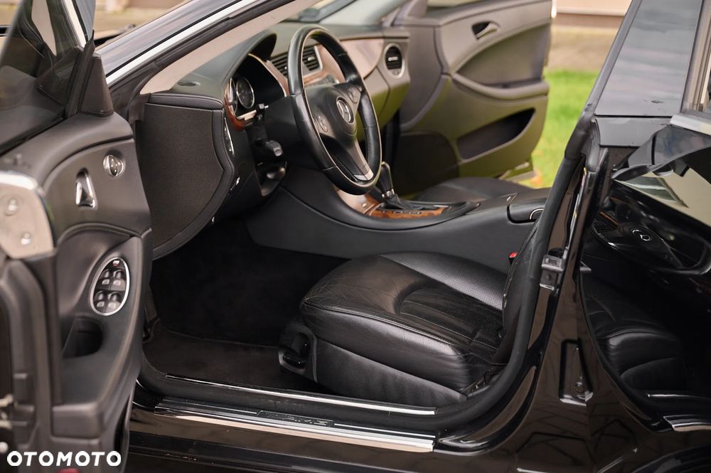 Mercedes-Benz CLS 350 7G-TRONIC - 21