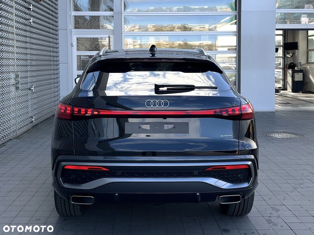 Audi Q5 Sportback - 31
