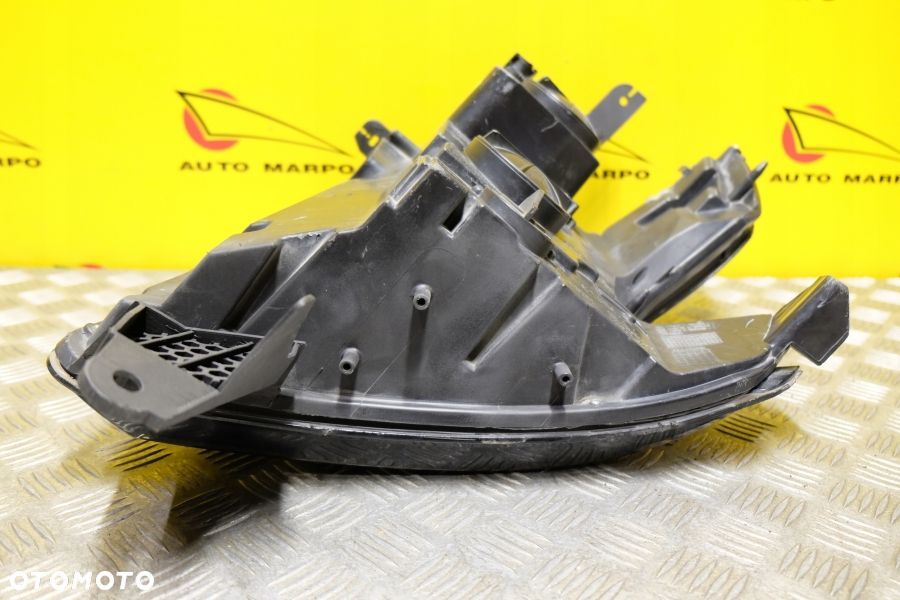 CHEVROLET TAHOE SUBURBAN 2015- REFLEKTOR LAMPA ZWYKŁA SOCZEWKOWA R USA - 12