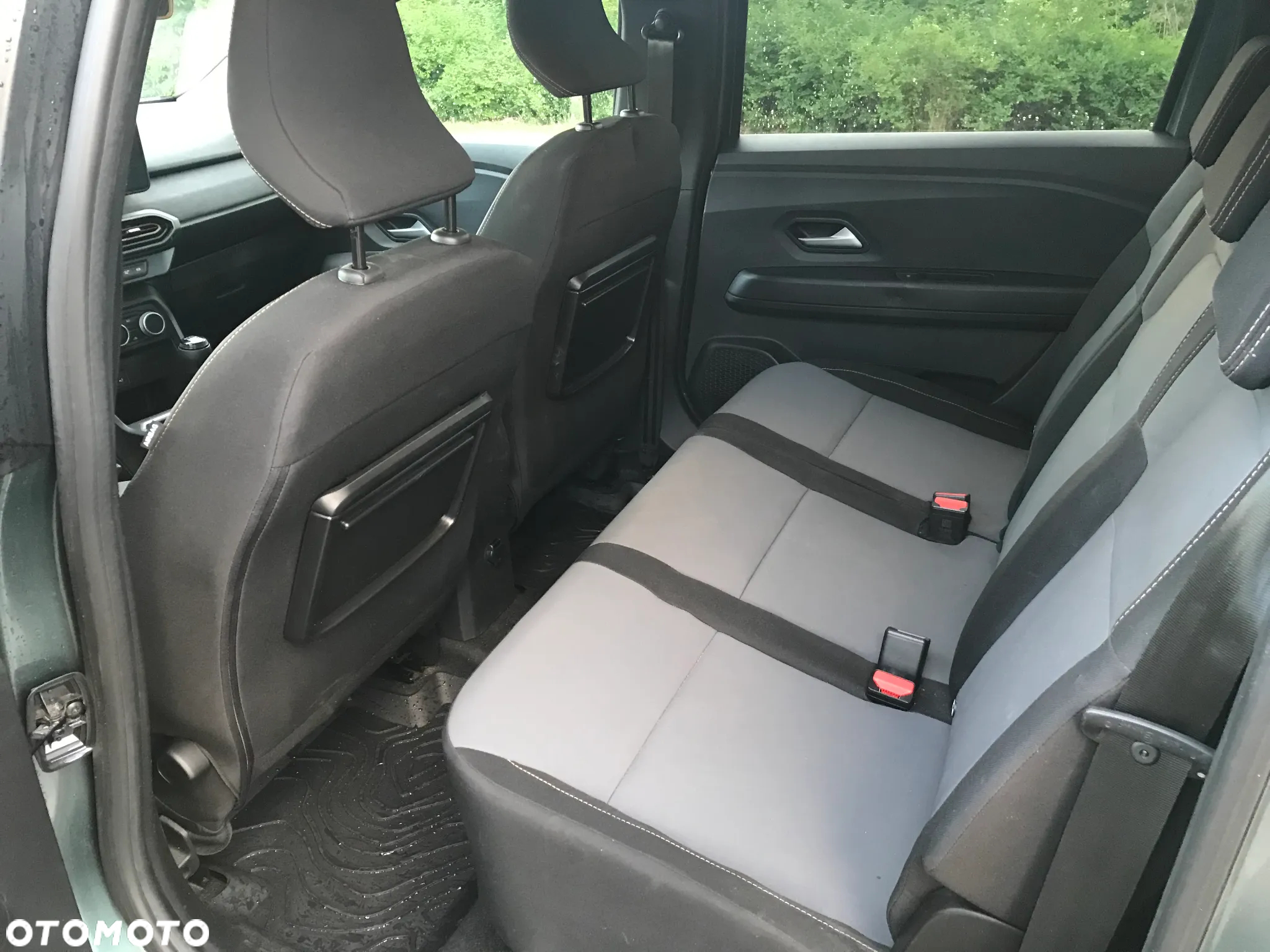 Dacia Jogger 1.0 TCe Extreme 7os - 17