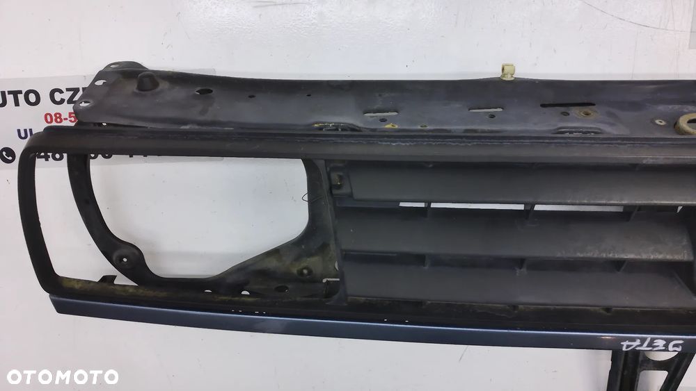 Vw Jeeta II Grill Atrapa Przód - 4