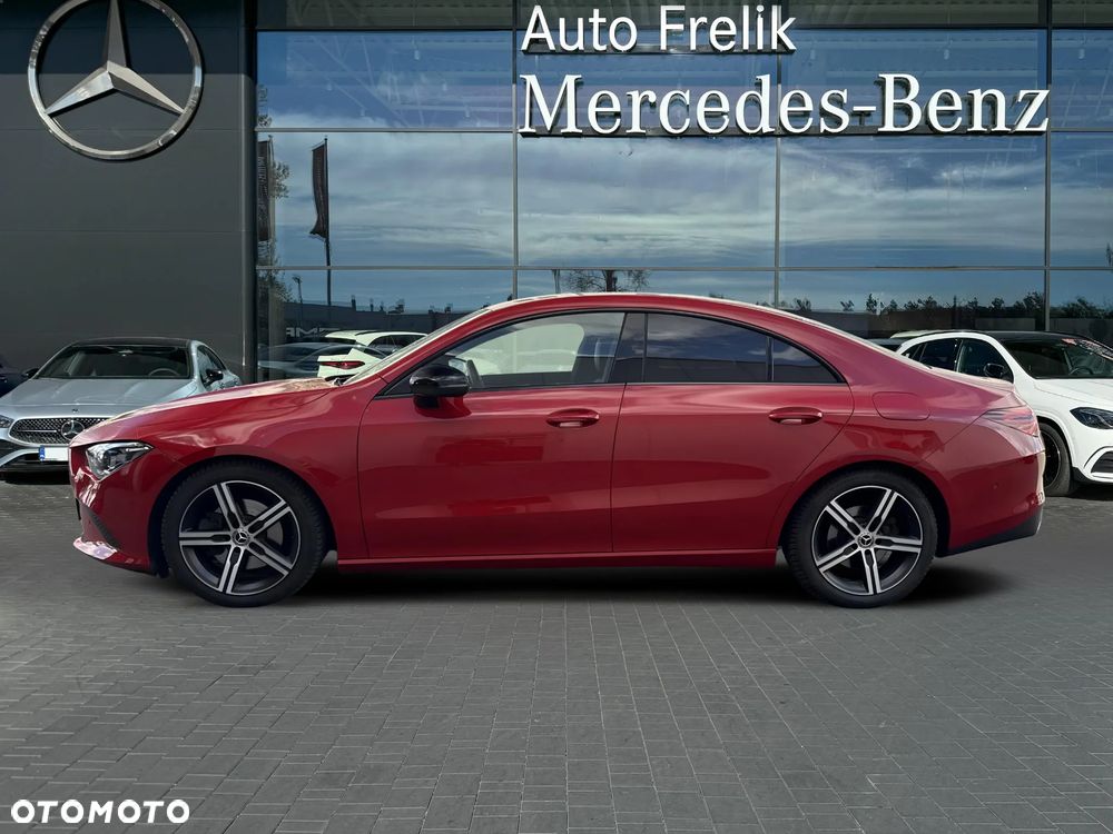 Mercedes-Benz CLA 220 4-Matic Progressive 7G-DCT - 3