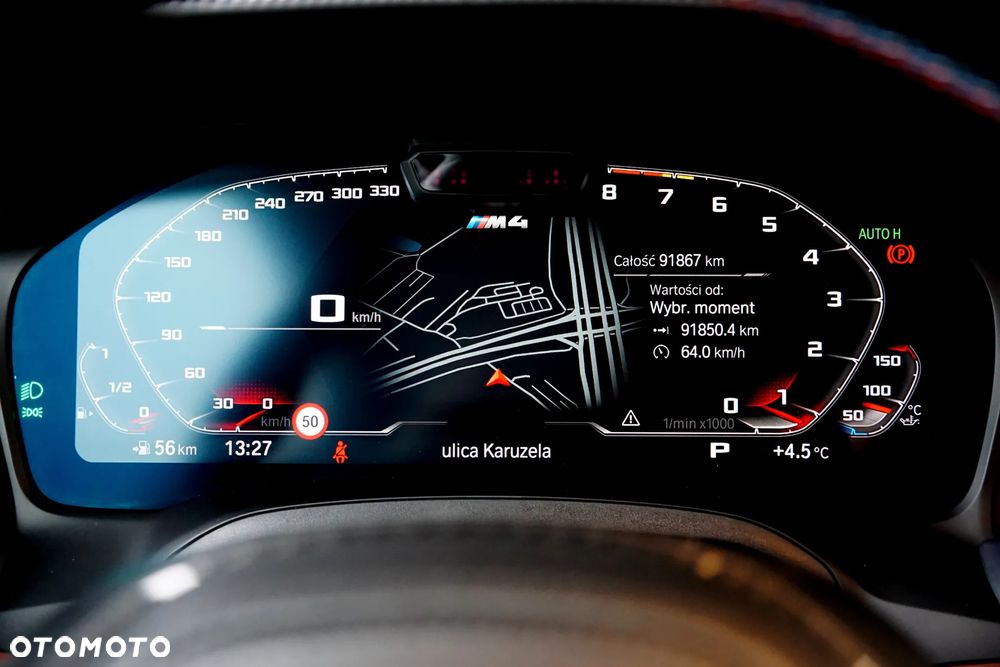 BMW M4 Competition M xDrive - 33