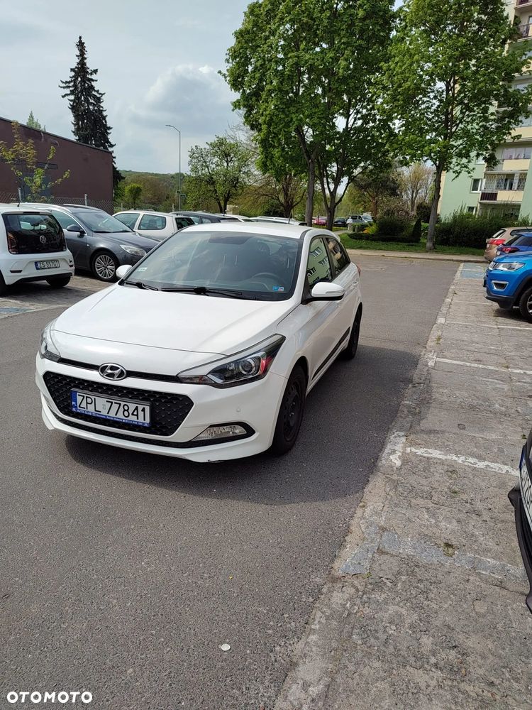 Hyundai i20 - 2