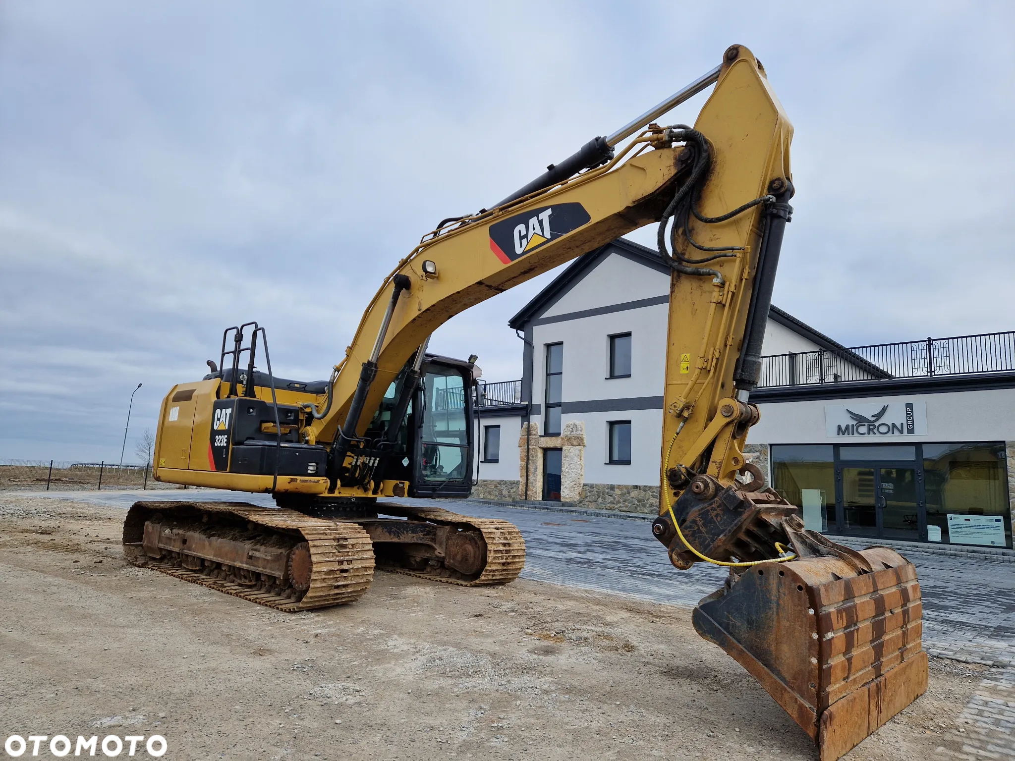 Caterpillar 323 EL - 12