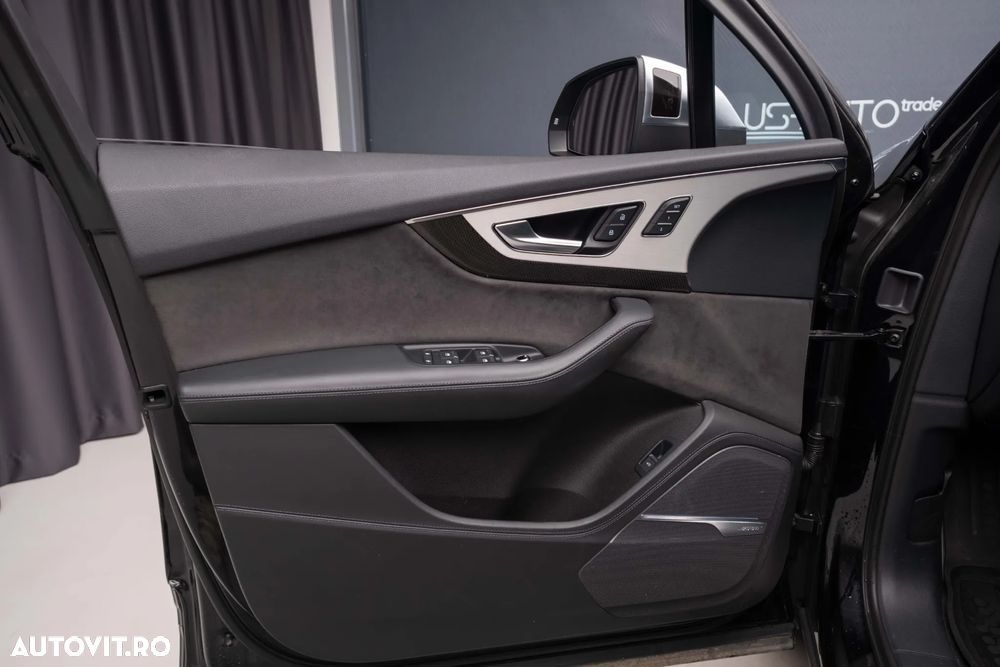 Audi SQ7 TDI quattro tiptronic - 22