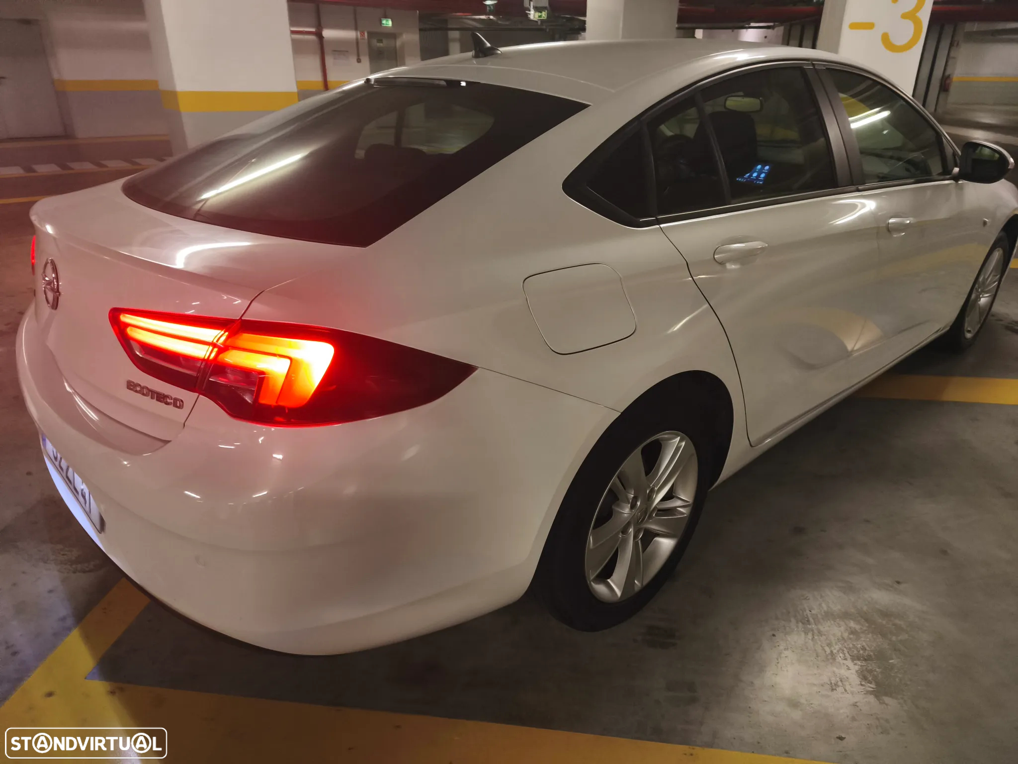 Opel Insignia Grand Sport 1.6 CDTi Edition - 19