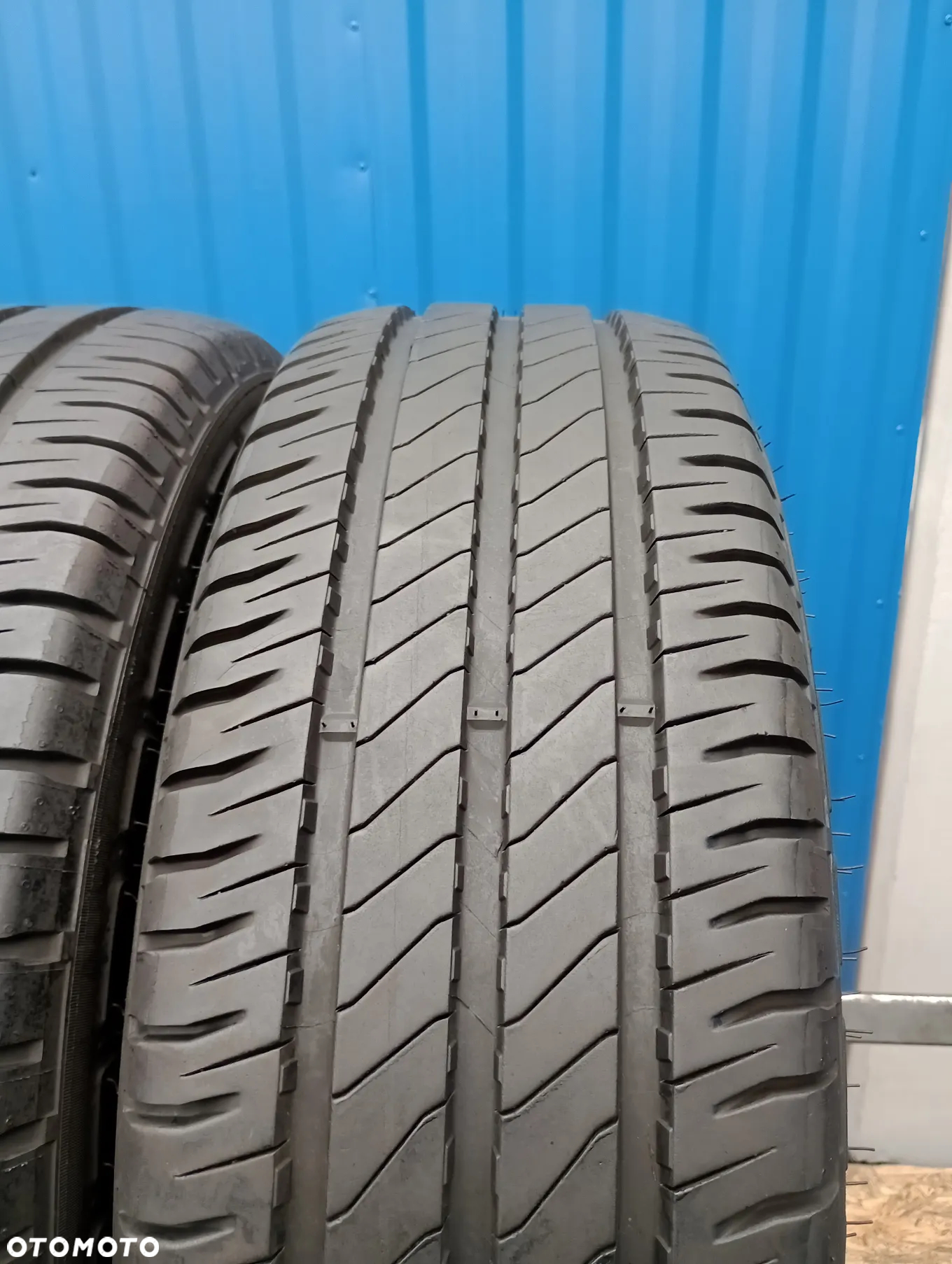 OPONY LETNIE WZMACNIANE 2x 215/65 R16C 106/104T MICHELIN AGLIS 3 - 3