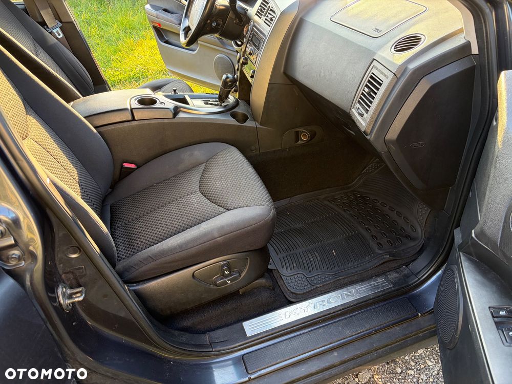 SsangYong/KGM Kyron 270 Xdi Premium - 11