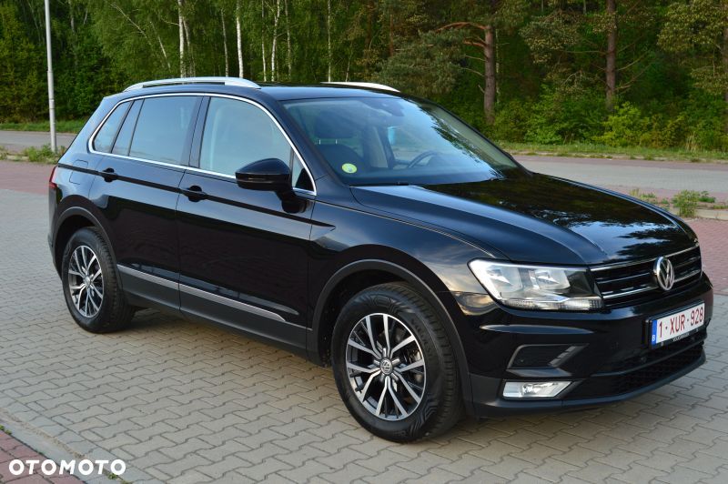 Volkswagen Tiguan - 1