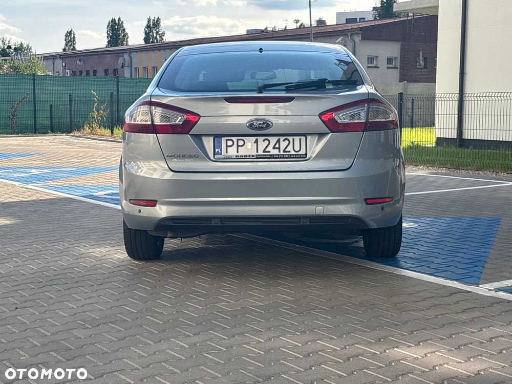 Ford Mondeo - 4