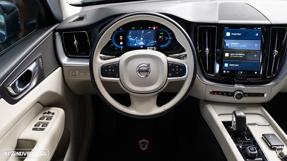 Volvo XC 60 2.0 T6 PHEV Inscription Expression AWD - 31