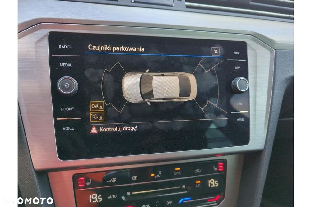 Volkswagen Passat 2.0 TDI EVO Essence - 8