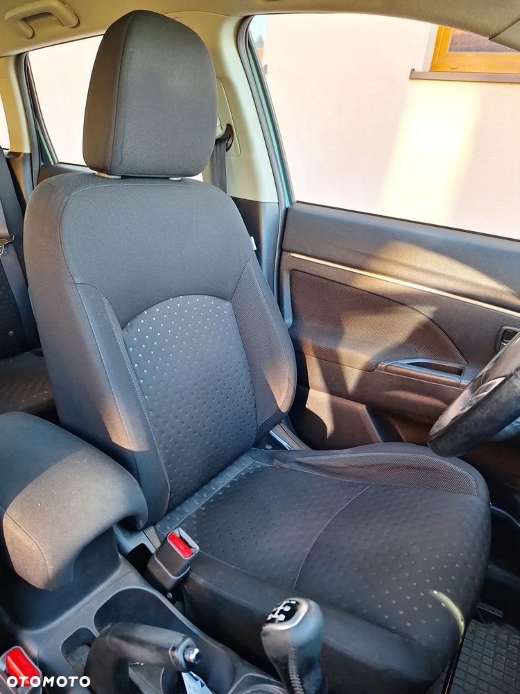 Mitsubishi ASX 1.6 ARCTIC - 16