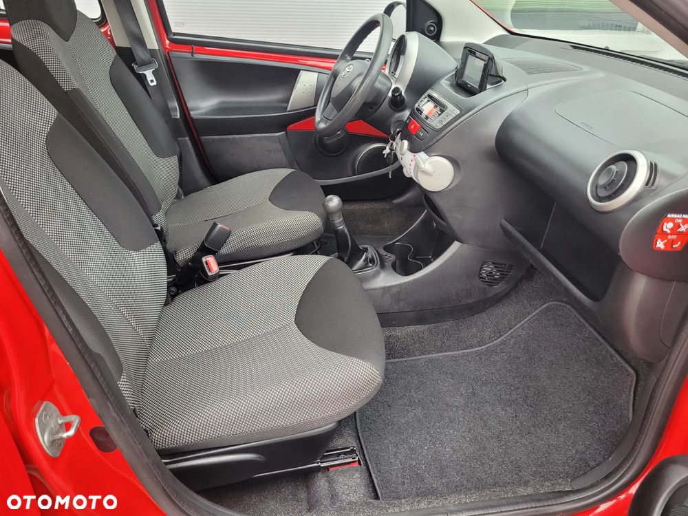 Toyota Aygo x-clusive Style Selection - 18