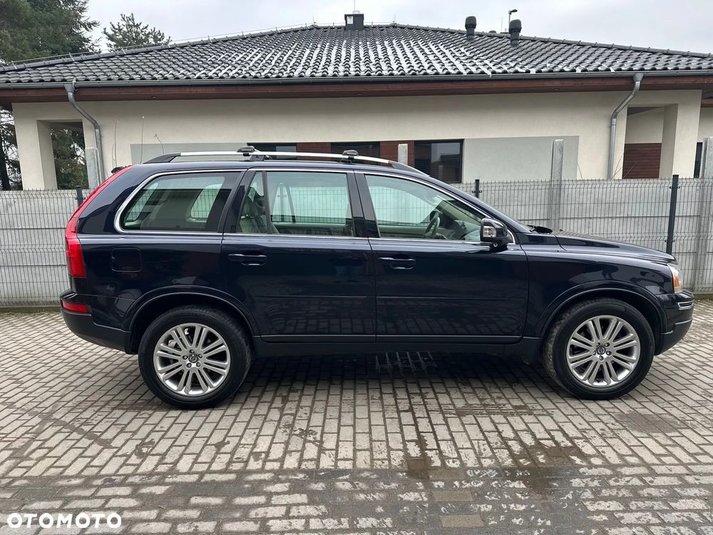 Volvo XC 90 - 8
