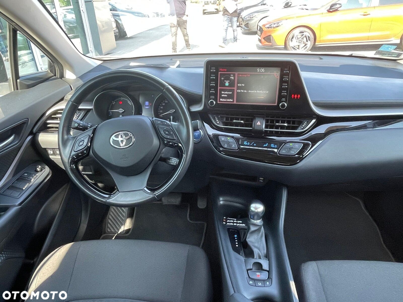 Toyota C-HR 1.8 Hybrid Premium - 15