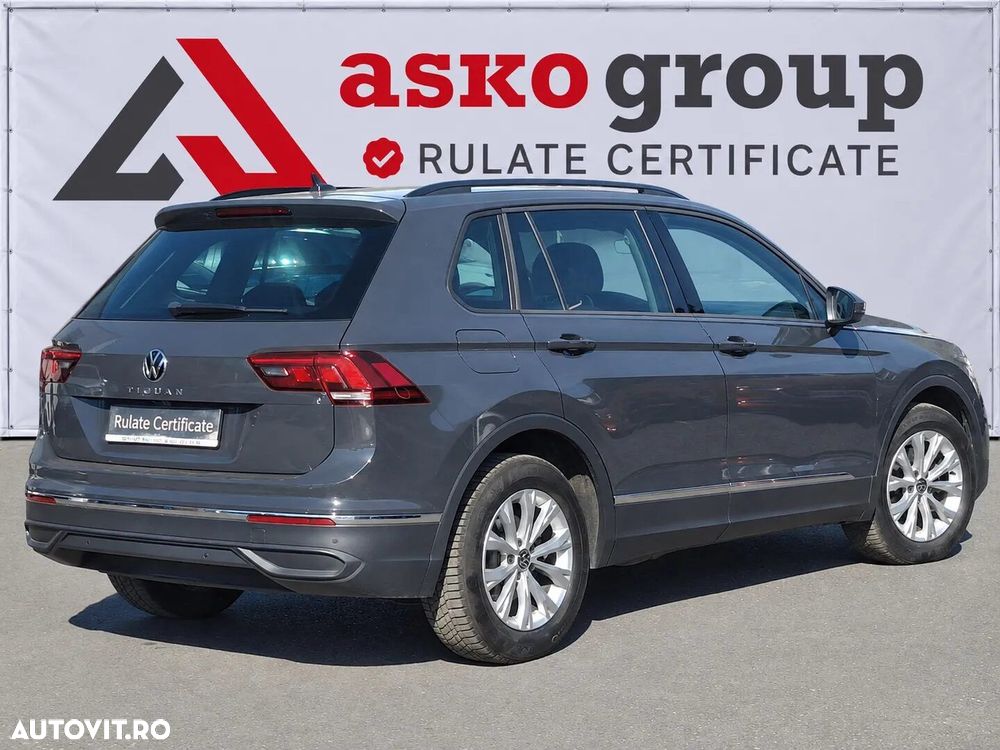 Volkswagen Tiguan - 8