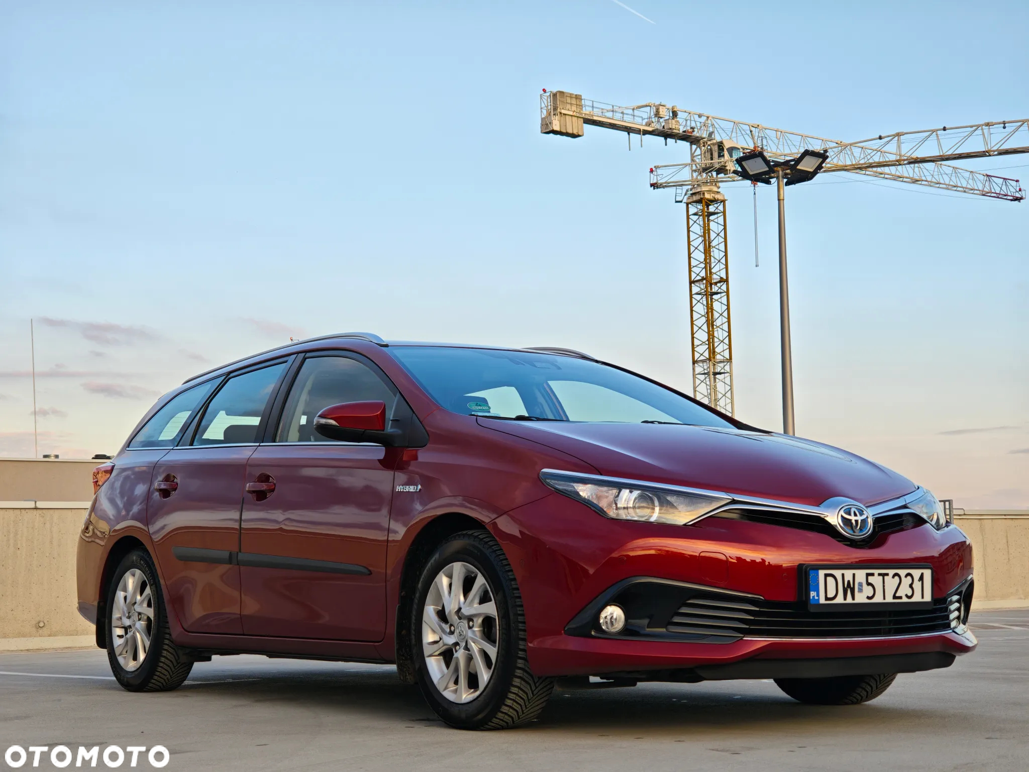 Toyota Auris Hybrid 135 Comfort - 16
