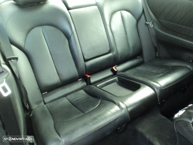 Mercedes-Benz CLK 320 CDi Elegance - 14