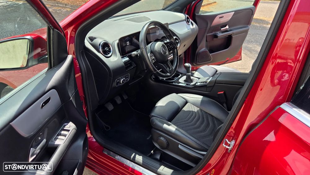 Mercedes-Benz B 180 d - 16