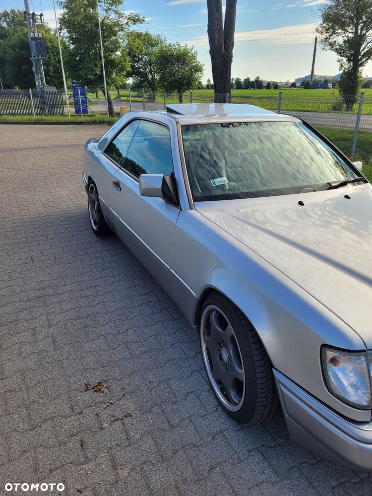 Mercedes-Benz Klasa E - 4