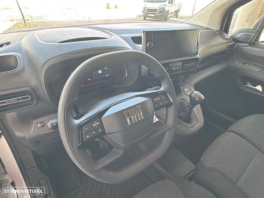 Fiat Doblo Outro - 16