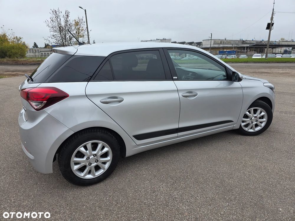 Hyundai i20 - 9