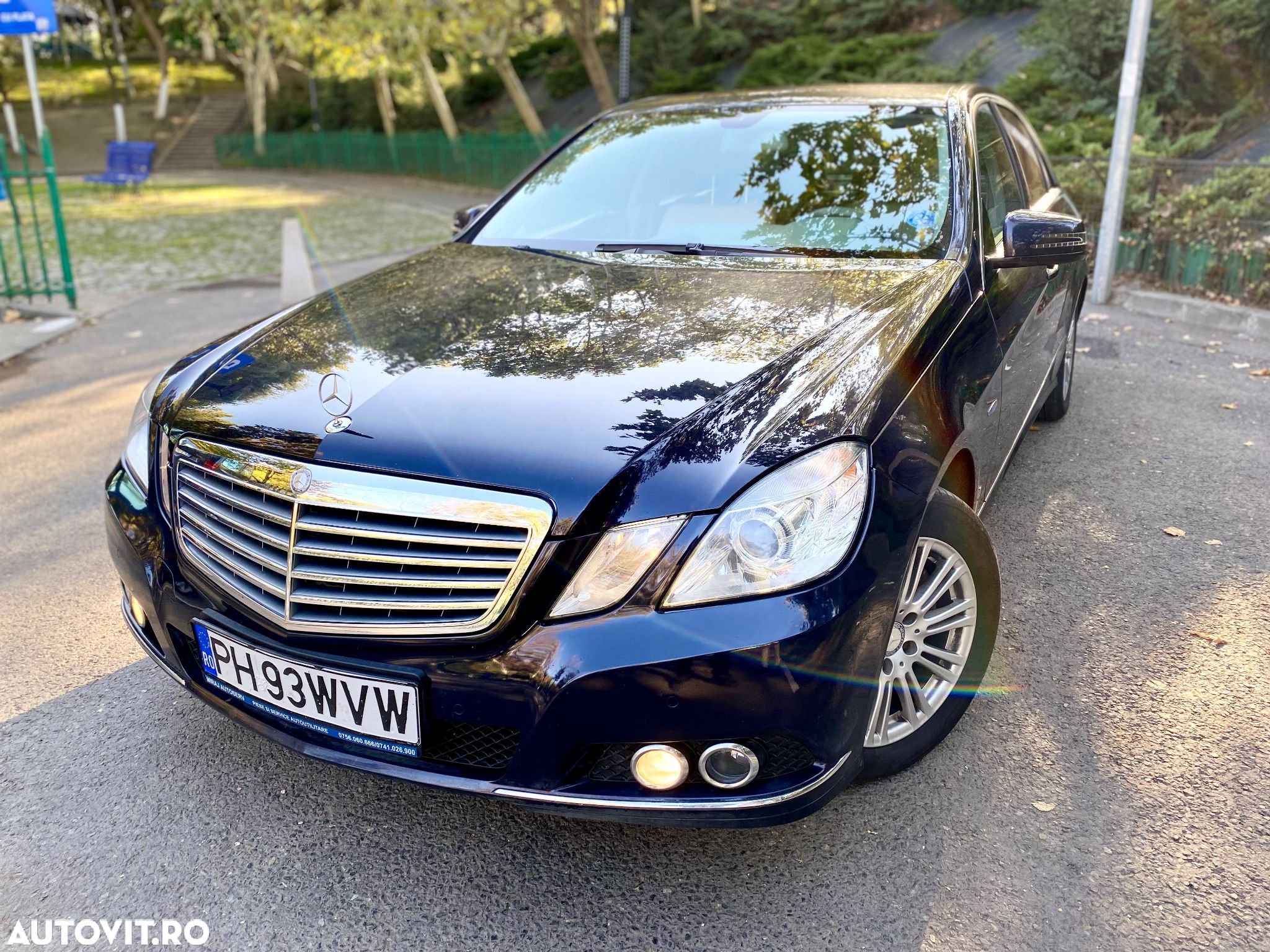 Mercedes-Benz E 220 BlueTEC BlueEFFICIENCY Edition Elegance - 1