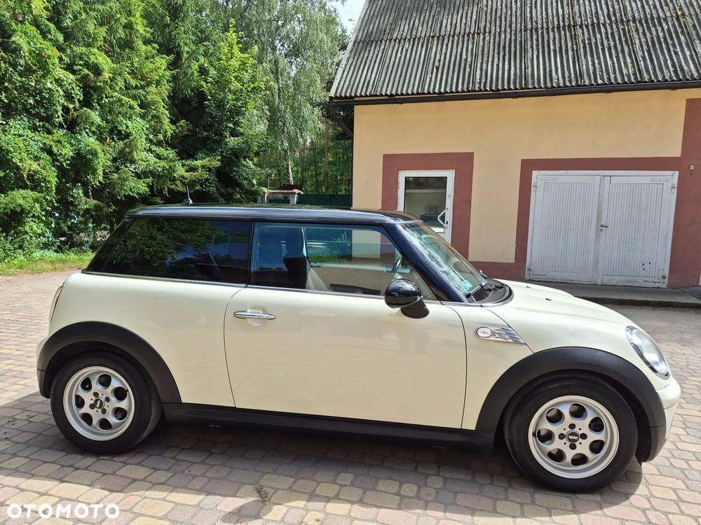 MINI ONE Standard - 6
