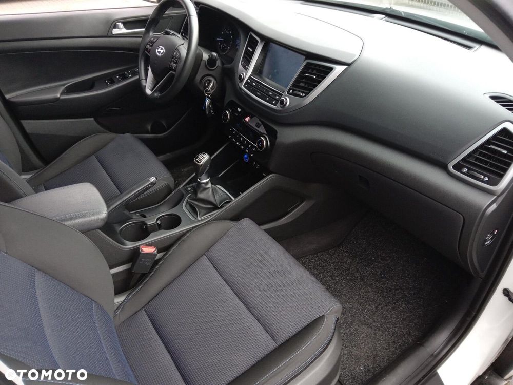 Hyundai Tucson - 14