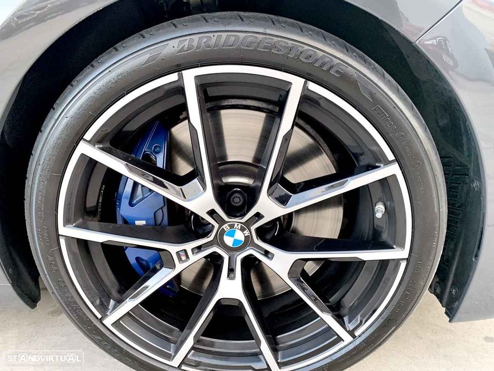 BMW M850i xDrive - 55