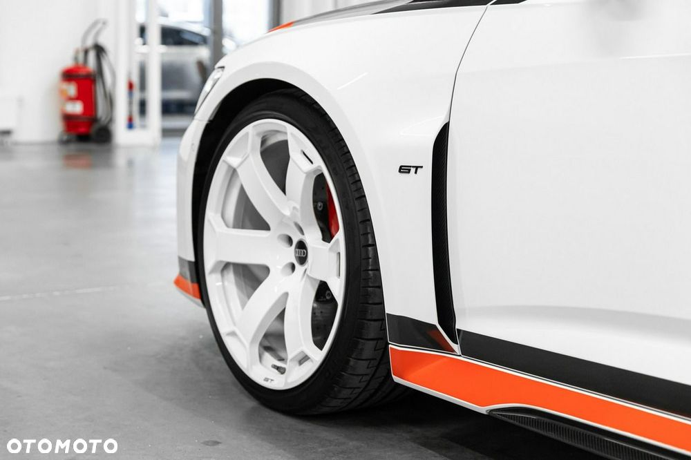 Audi RS6 Avant 4.0 TFSI quattro tiptronic performance - 23
